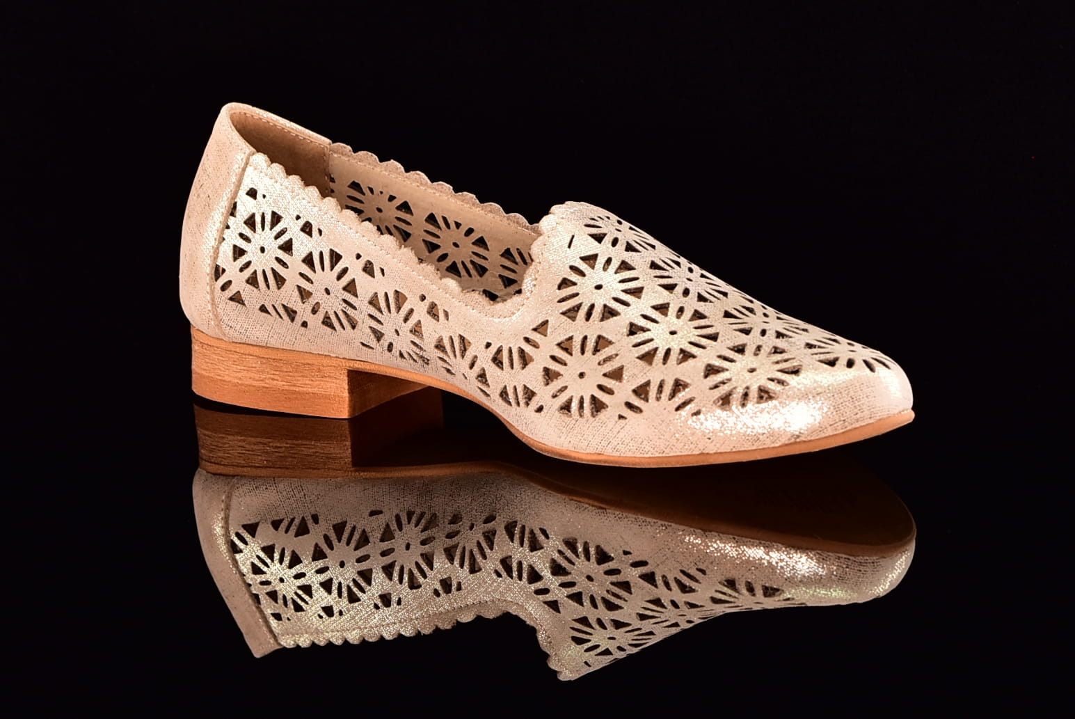 Baleriny Lords Półbuty Ażurowe LAURA PIACCI 456 Fiera złoty - zdjęcie 3