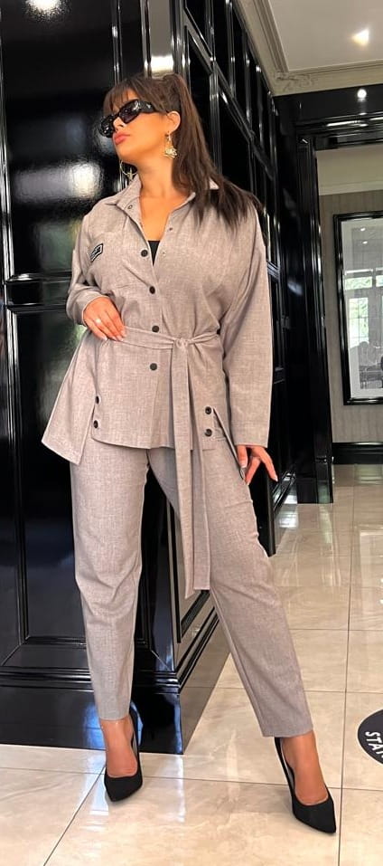 Garnitur Dla Większych Pań Zestaw Sportowa Elegancja NP 3499 Beż - zdjęcie 2