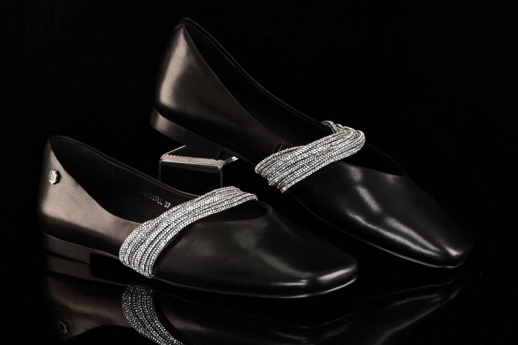 Ekskluzywne Skórzane Baleriny Szyk i Ekstrawagancja TUFFONI 3525025LL Czarny - zdjęcie 9