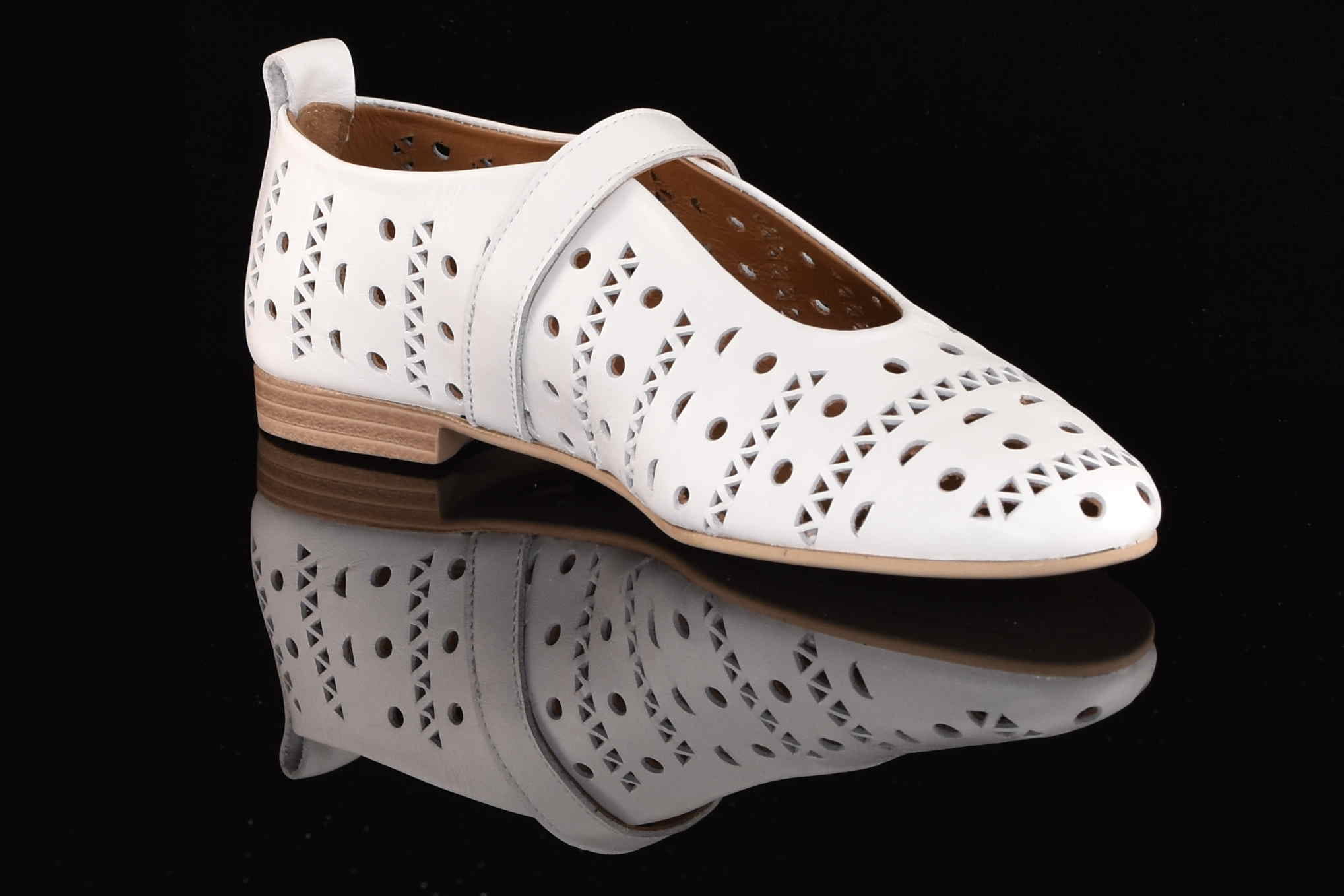 Ekstrawaganckie Baleriny Naturalna Skóra Licowa Ażurowa BOMBONELLA 010.1512/01 T 15321/Biały - zdjęcie 3