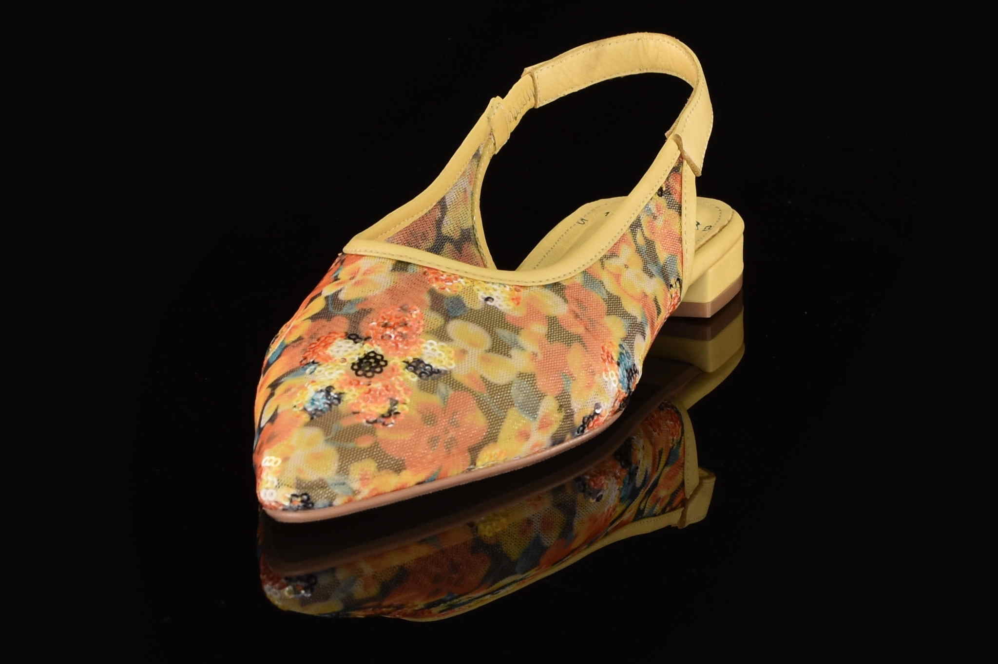 Kolorowe Letnie Sandałki z Siatki BOMBONELLA P581 1787/T-06 Żółte Kwiaty - zdjęcie 2