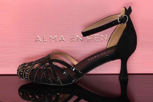 Eleganckie Sandałki z Miękkiego Zamszu z Kryształkami ALMA EN PENA V250822 Czarny - zdjęcie 9