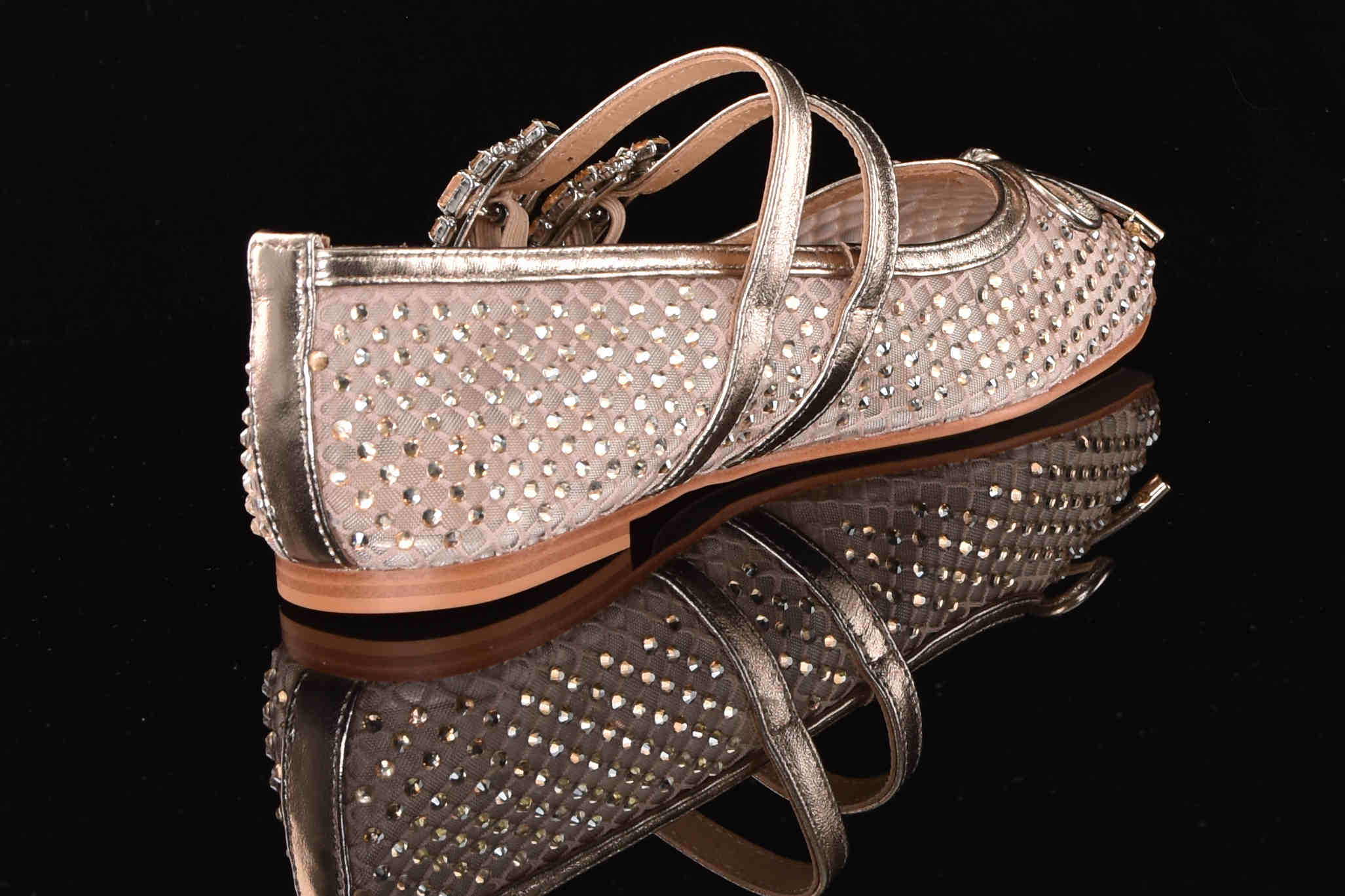 Obłędne Baleriny Siatka z Cyrkoniami Zapinane na Dwa Paseczki ALMA EN PENA V250532 Diva Bronze/Złoty - zdjęcie 4