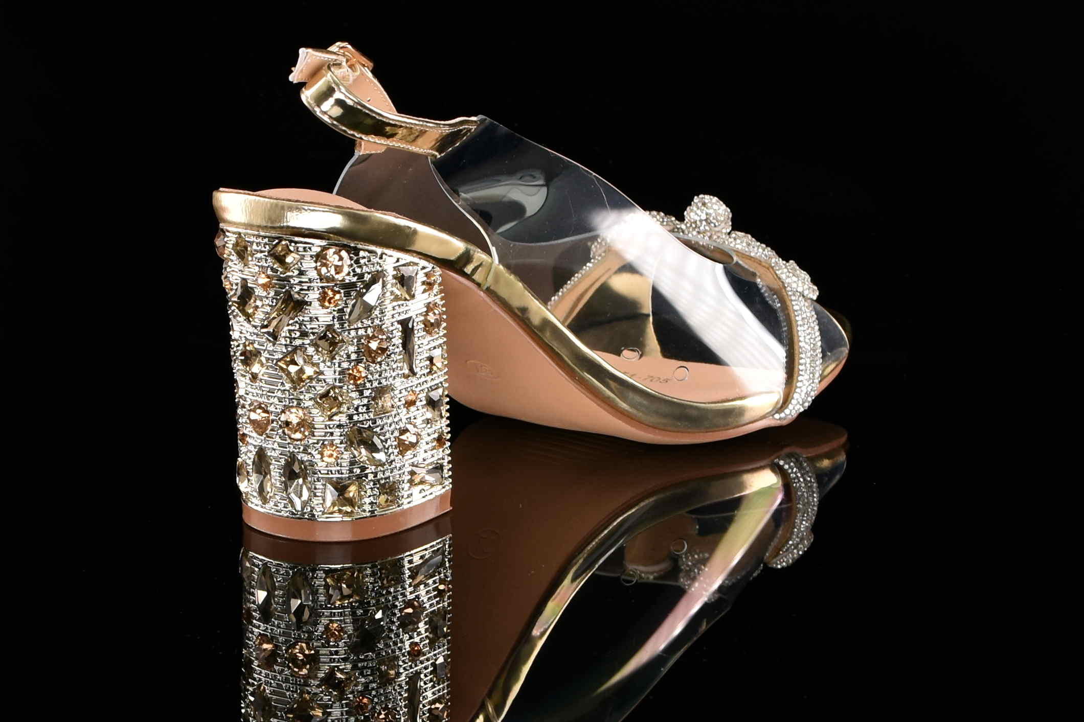 Glamour Silikonowe Sandałki "Żelki” na Zdobionym Obcasie Blask i Komfort Klasy Premium D&A Barski MR51-705 GOLD/Złoty - zdjęcie 4