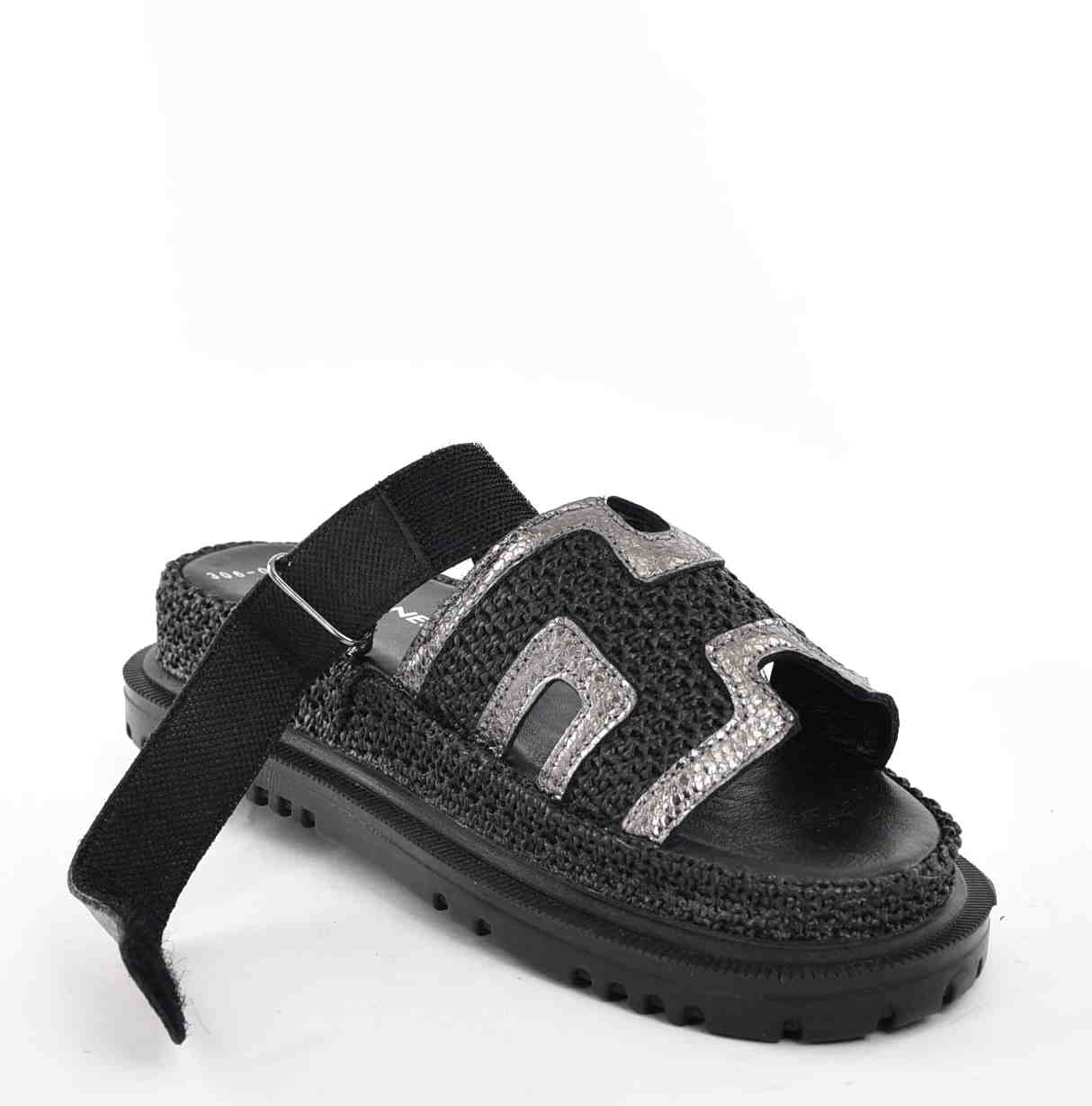 Modne Klapki na Koturnie Komfort i Styl w Nowoczesnym Wydaniu Bombonella 767.306.064-080 Silver/Grafit - zdjęcie 2