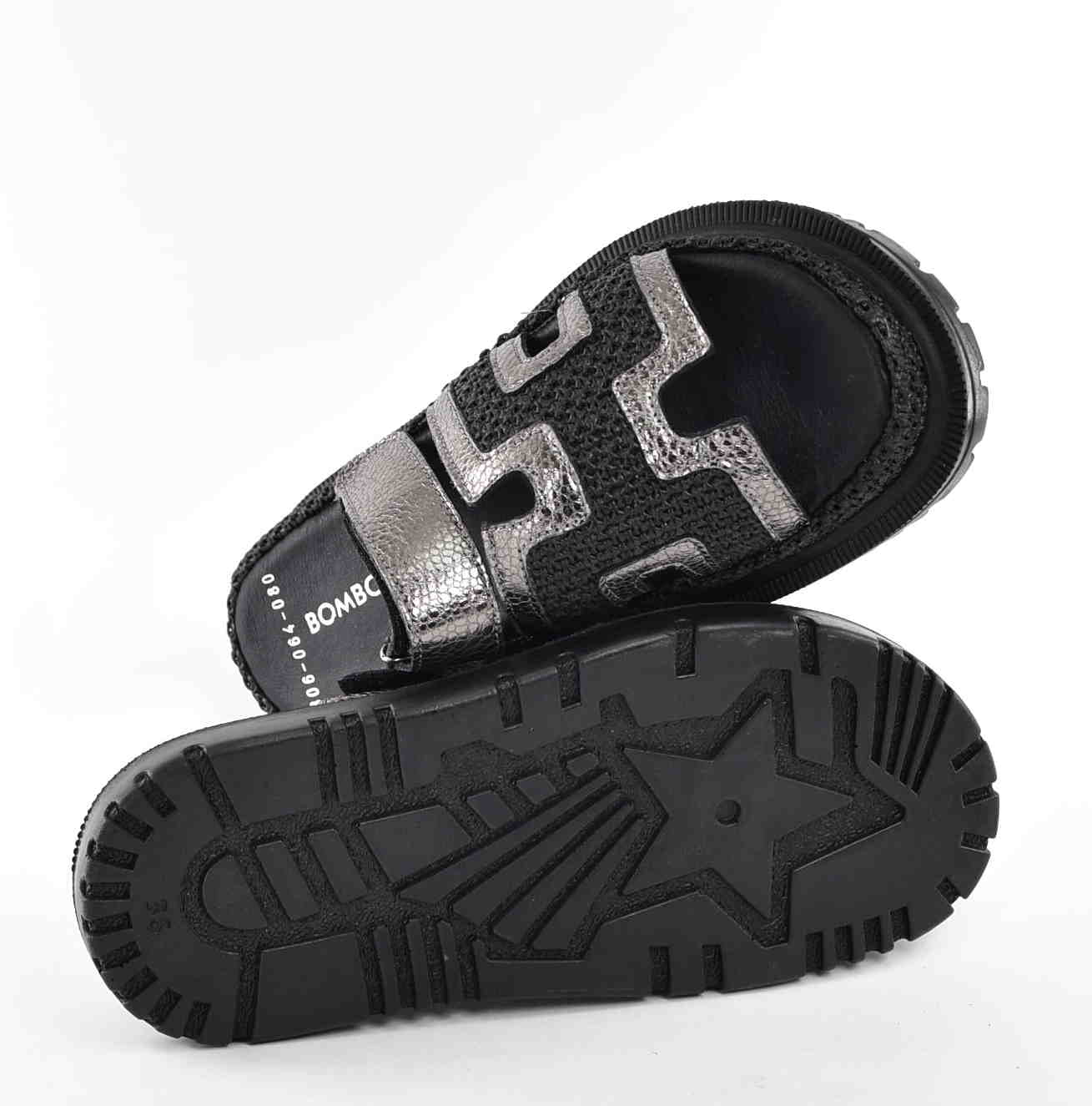 Modne Klapki na Koturnie Komfort i Styl w Nowoczesnym Wydaniu Bombonella 767.306.064-080 Silver/Grafit - zdjęcie 4
