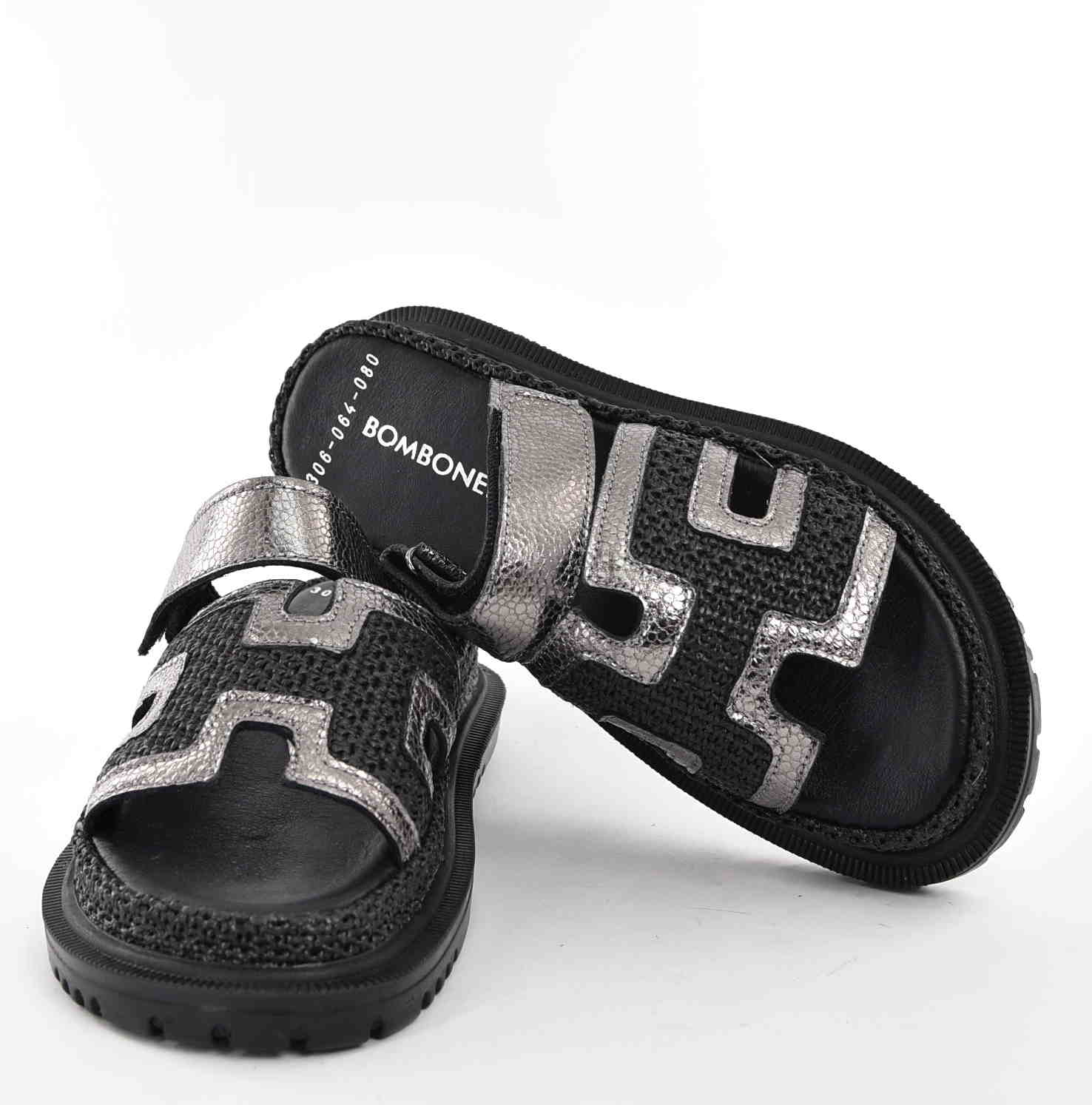 Modne Klapki na Koturnie Komfort i Styl w Nowoczesnym Wydaniu Bombonella 767.306.064-080 Silver/Grafit - zdjęcie 5