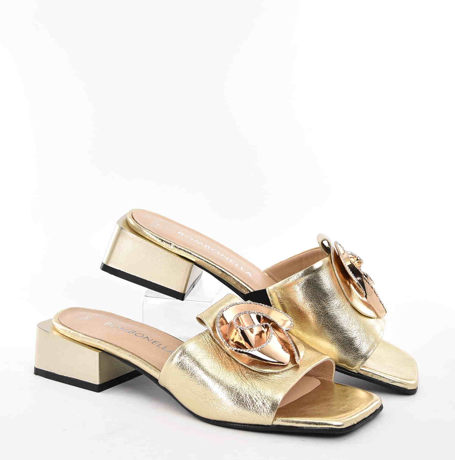 Eleganckie Klapki Damskie Gold Chic Luksusowy Styl i Wyjątkowa Wygoda z Naturalnej Skóry Bombonella 661.13029 GOLD/Złoty - zdjęcie 6