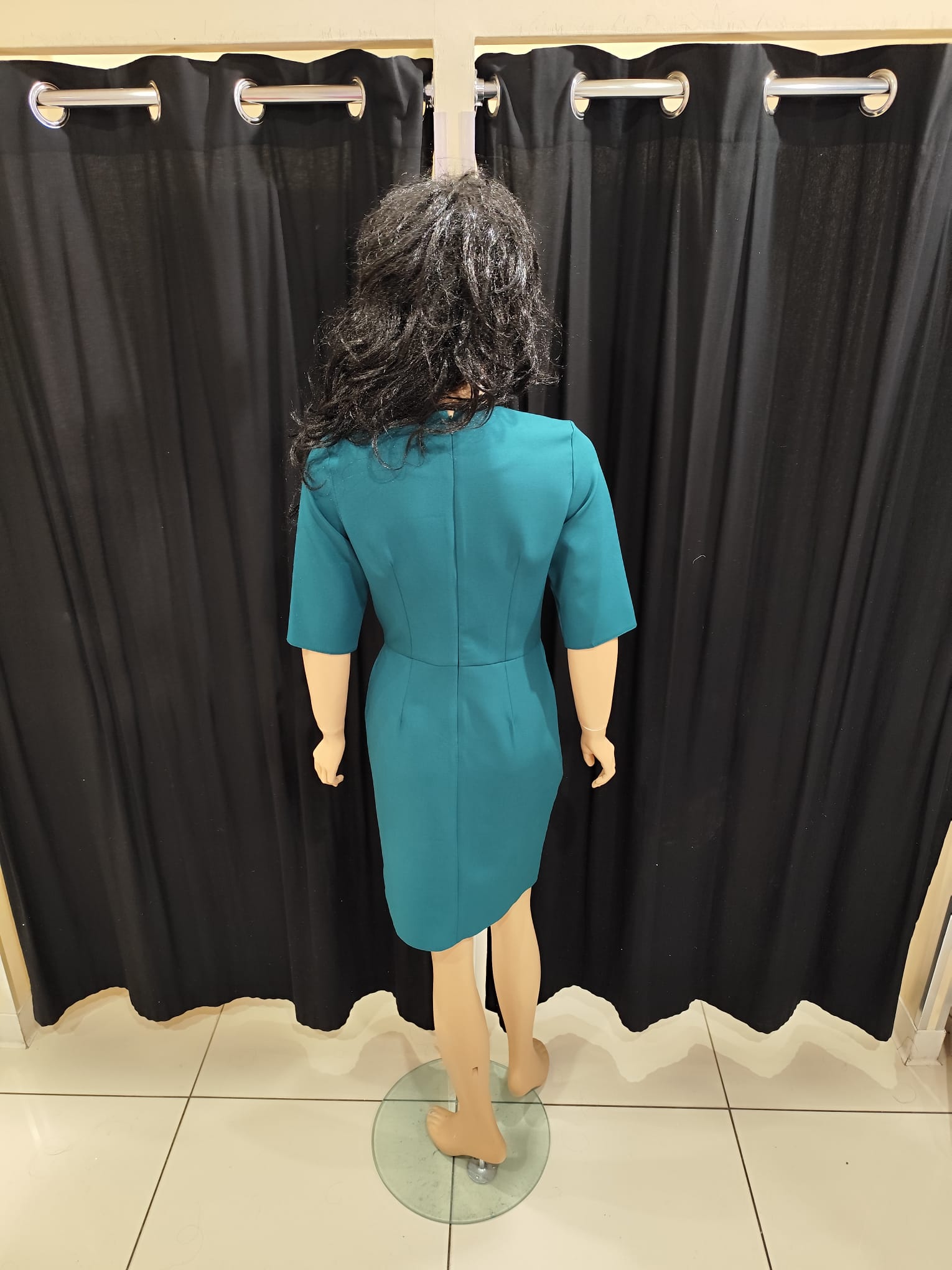 Elegancka sukienka – wyjątkowy wygląd – model 103 - zdjęcie 1