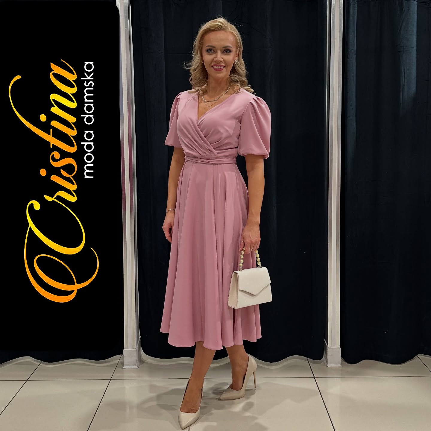 Elegancka sukienka – kobiecy styl – model 125 - zdjęcie 1