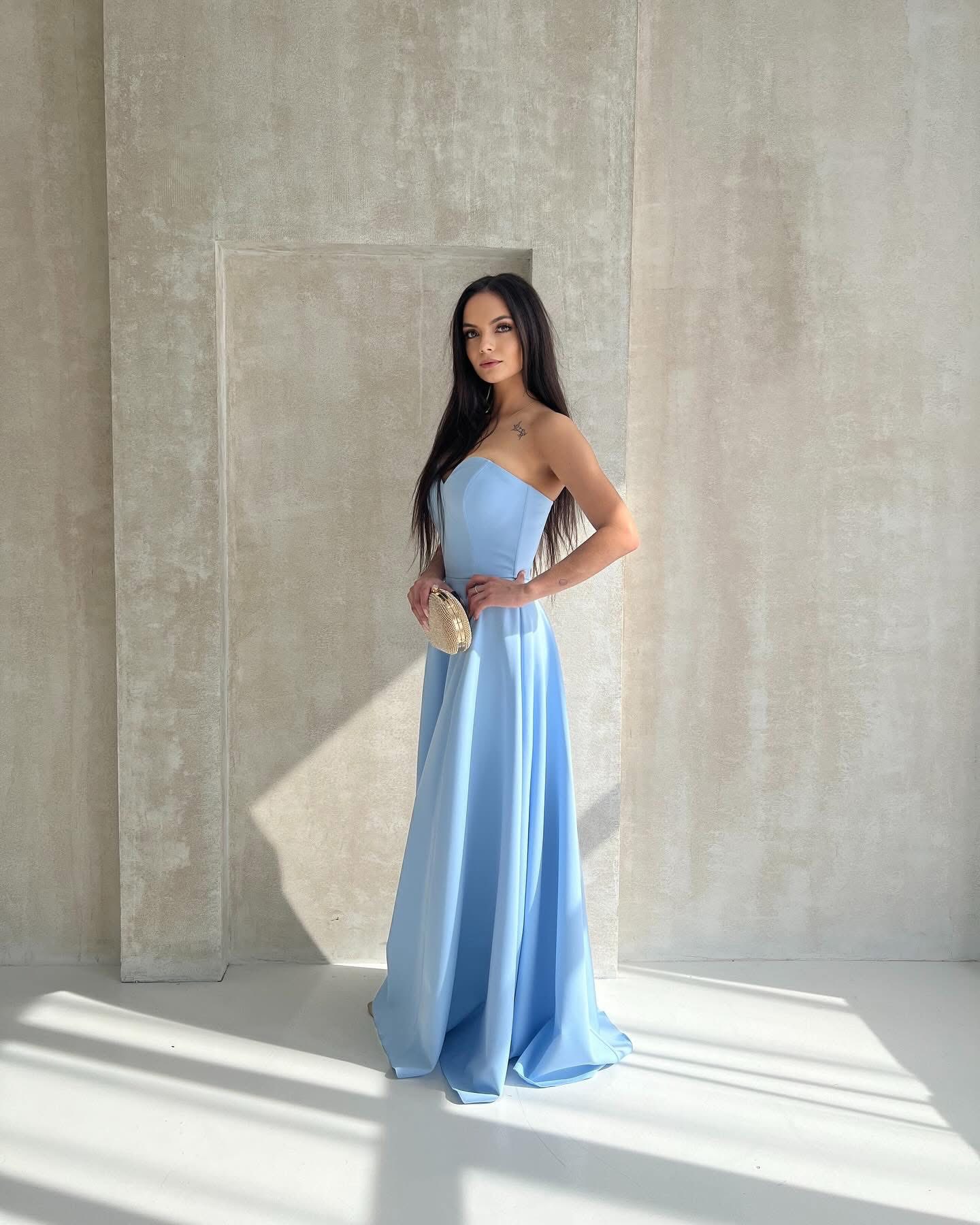 Moda damska – styl na każdą porę – model 16 - zdjęcie 1