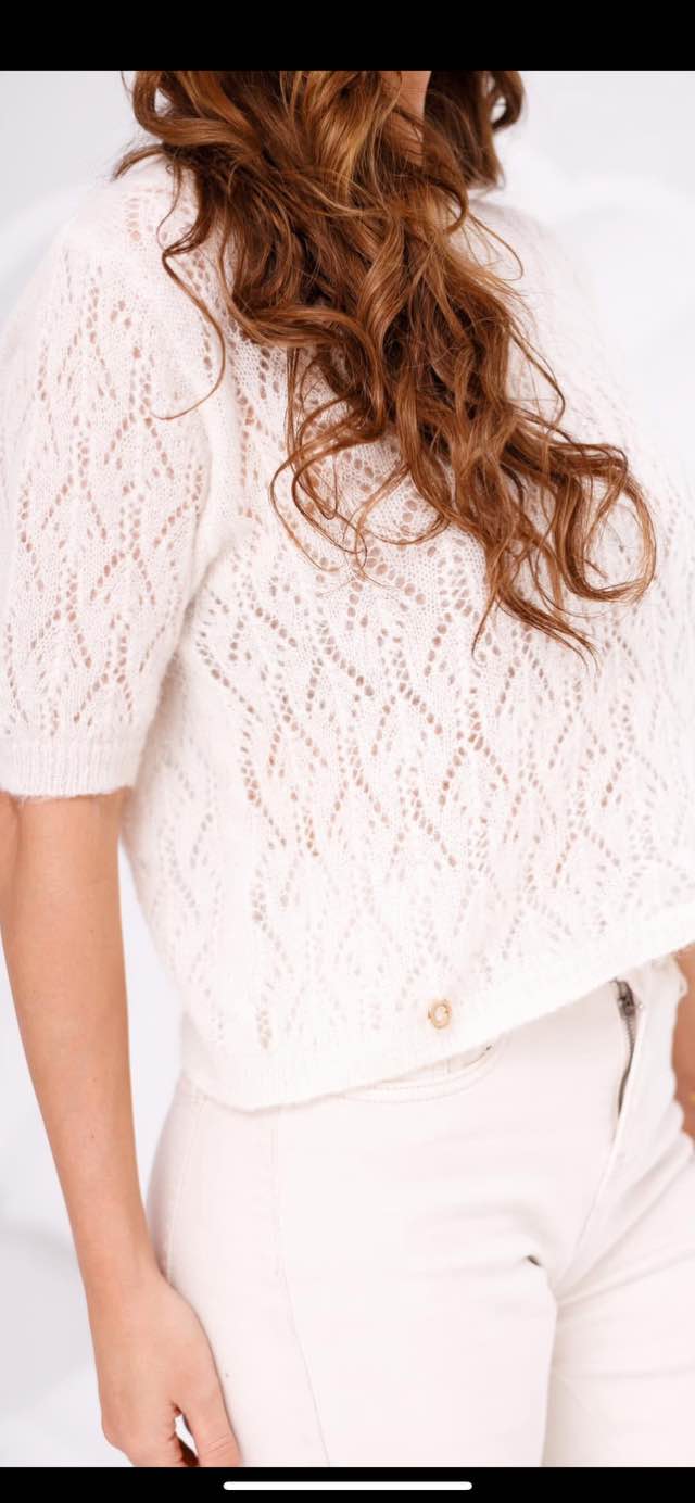 Stylowa odzież damska – modna kolekcja – model 46 - zdjęcie 1