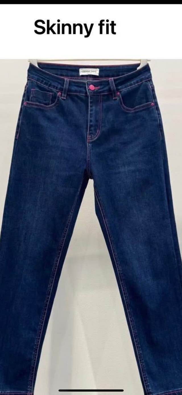 Modna odzież damska – styl i wygoda – model 47 - zdjęcie 1