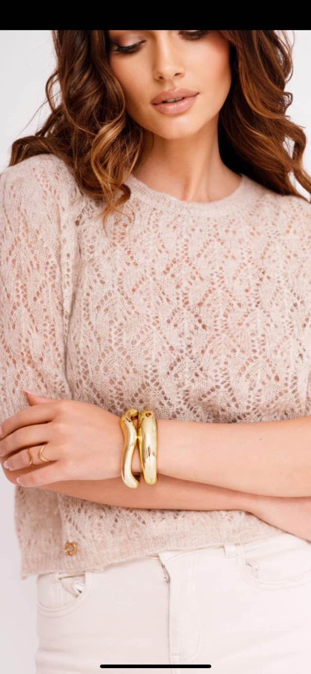 Modna odzież damska – elegancja na co dzień – model 51 - zdjęcie 1