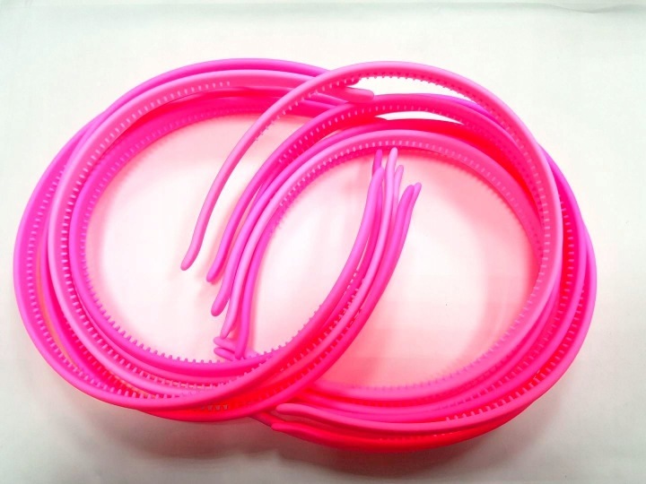 Biżuteria – lekki dodatek na różne okazje