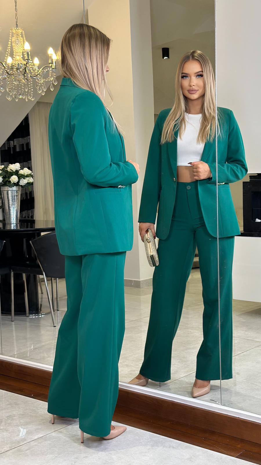 Odzież damska – subtelna elegancja – model 15 - zdjęcie 1