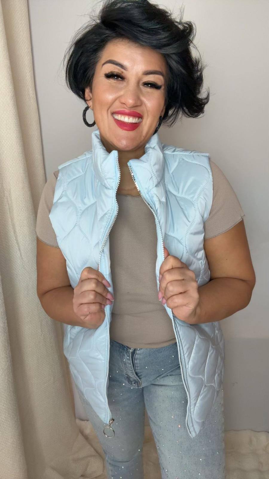 Moda damska – stylowy akcent – model 52 - zdjęcie 1