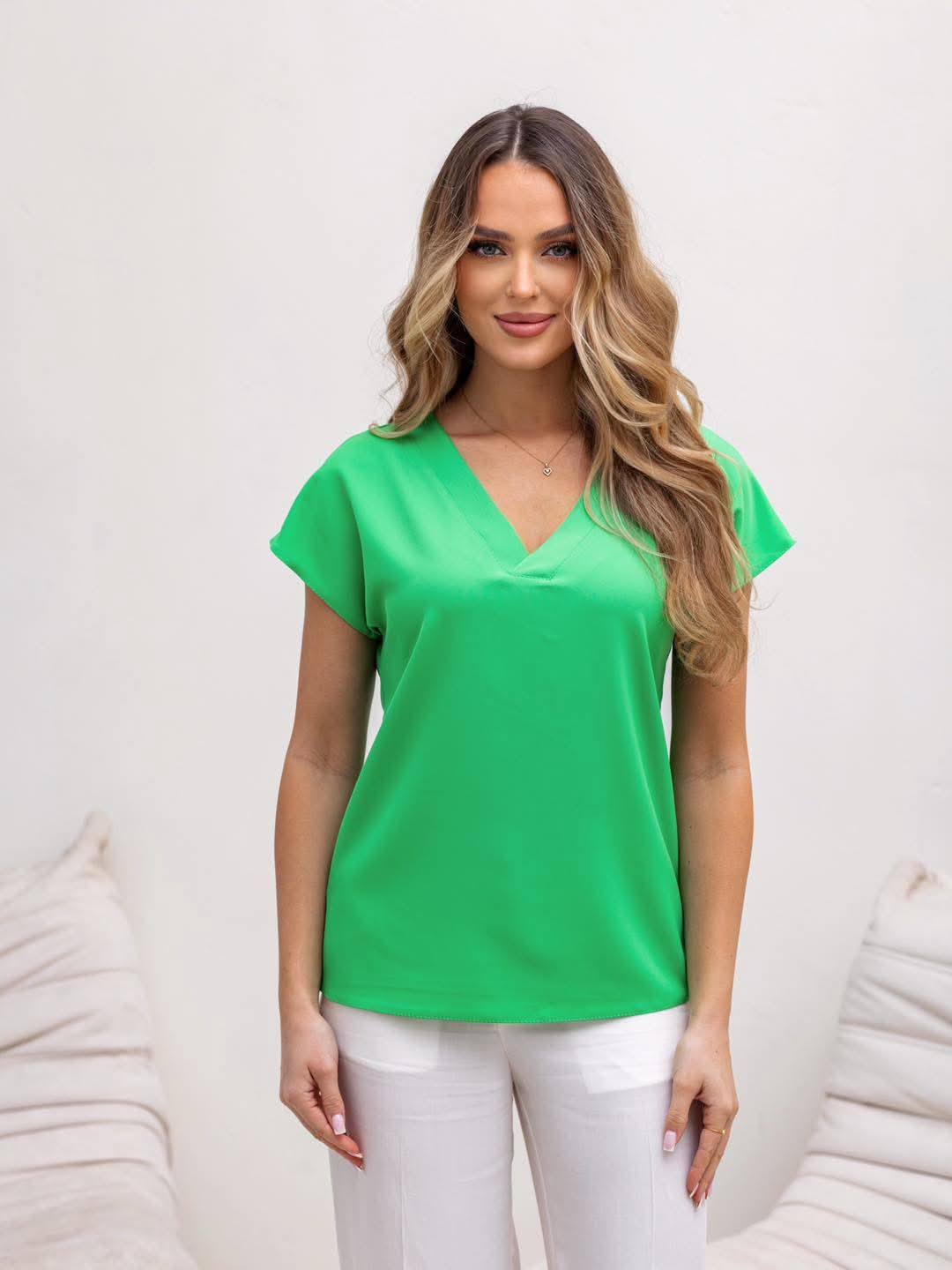 Damska odzież – modna inspiracja – model 87 - zdjęcie 1