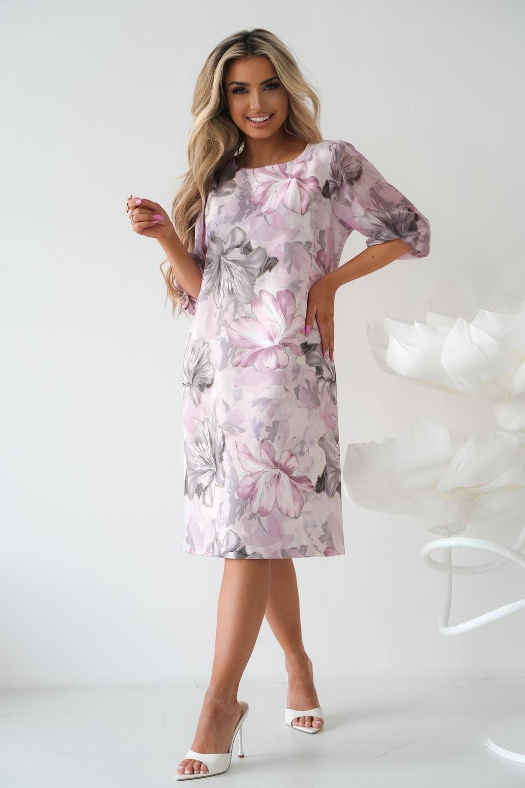 Moda damska – nowoczesne podejście – model 89 - zdjęcie 1