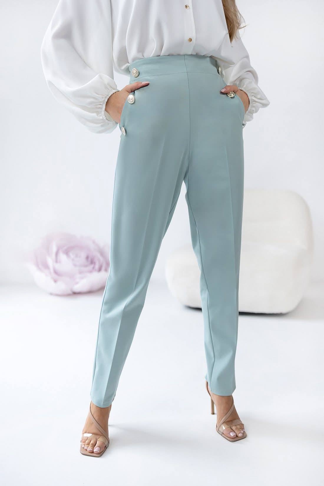 Odzież damska – styl i wygoda – model 139 - zdjęcie 1