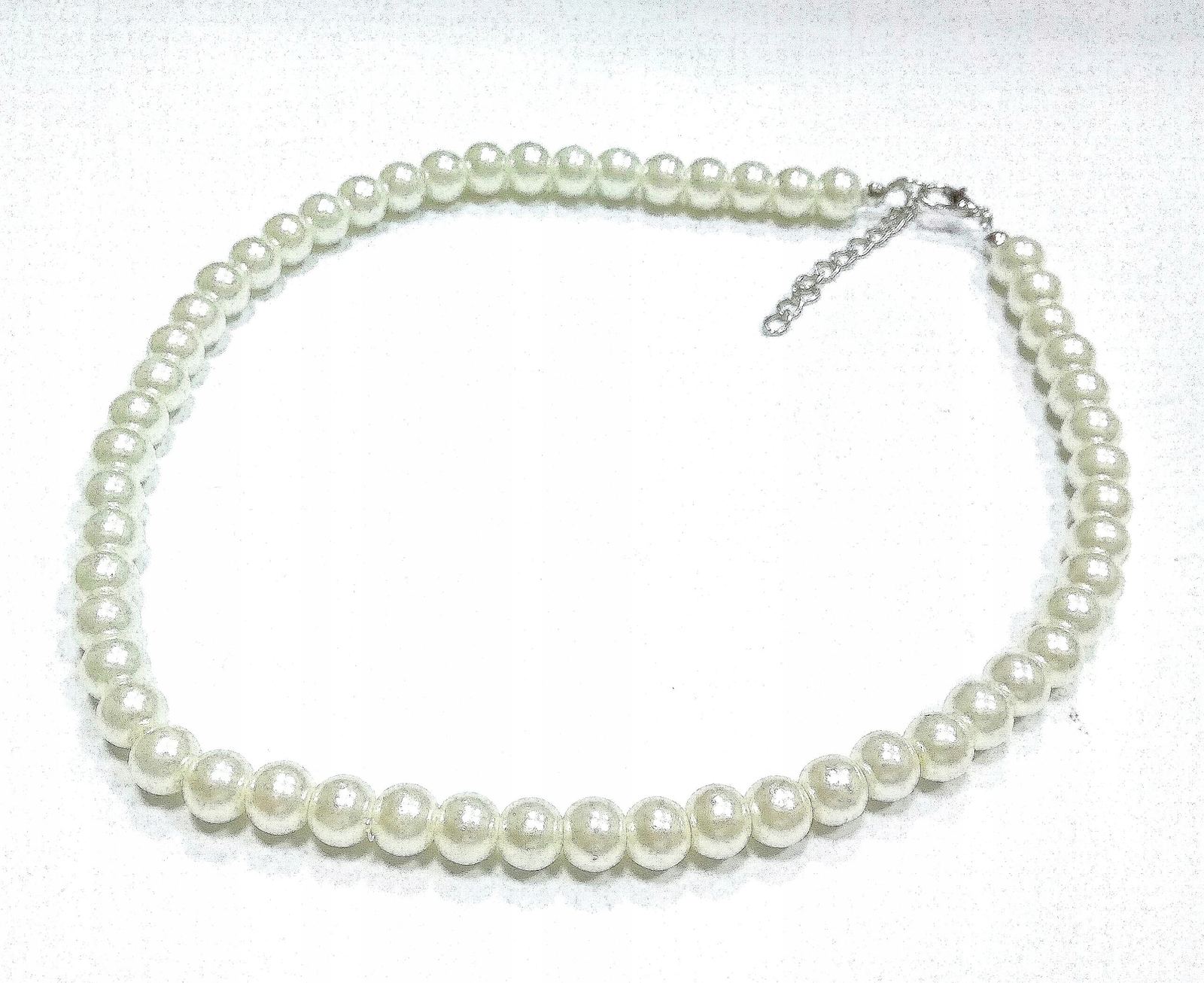 Biżuteria – prosty i elegancki styl