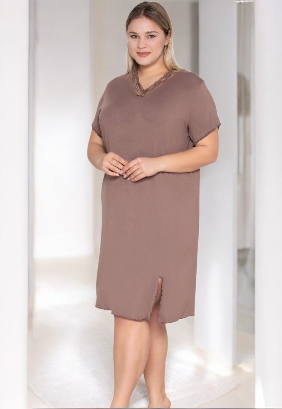 Koszula Nocna z Wiskozy Duże Rozmiary PLUS BIG SIZE Morella PREMIUM kod;PR-22024 Rozmiar; 5XL-6XL-7XL - zdjęcie 1