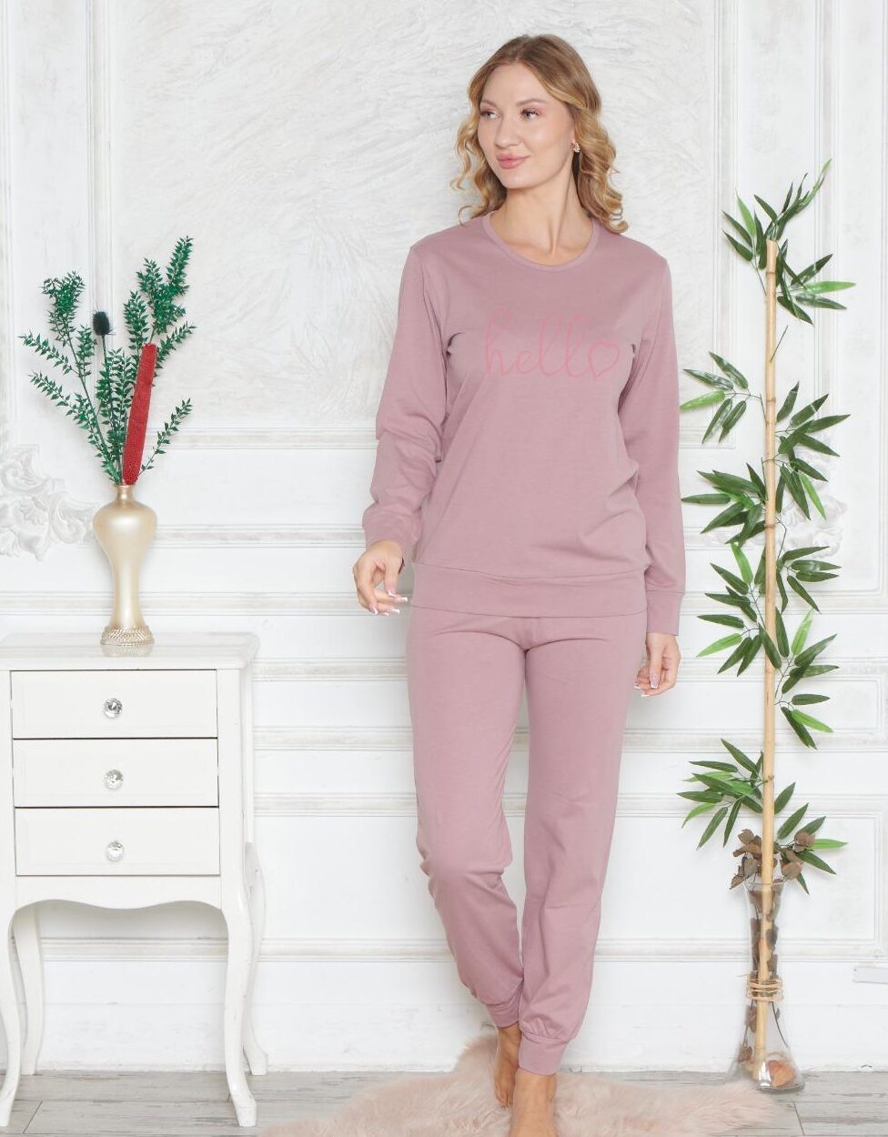 Piżama Damska Długi Rękaw Długie Spodnie Ściągacze Morella GOLD kod: GD-4-010-2 Rozmiar; M-L-XL-2XL