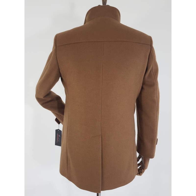 Odzież męska – styl i funkcjonalność – model 17 - zdjęcie 1